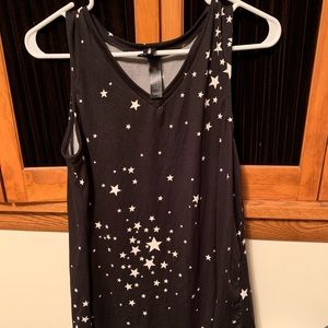 Agnes & Dora essential tank